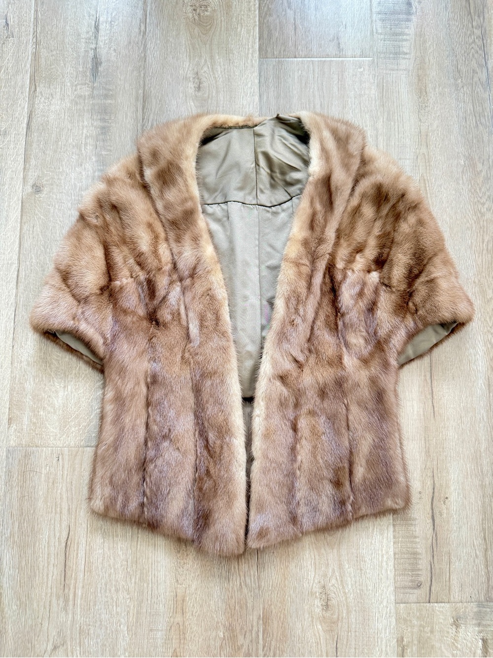 Vintage Luxury Mink Fur Wrap Shrug Stole Cape Pocket Jacket Cream Brown